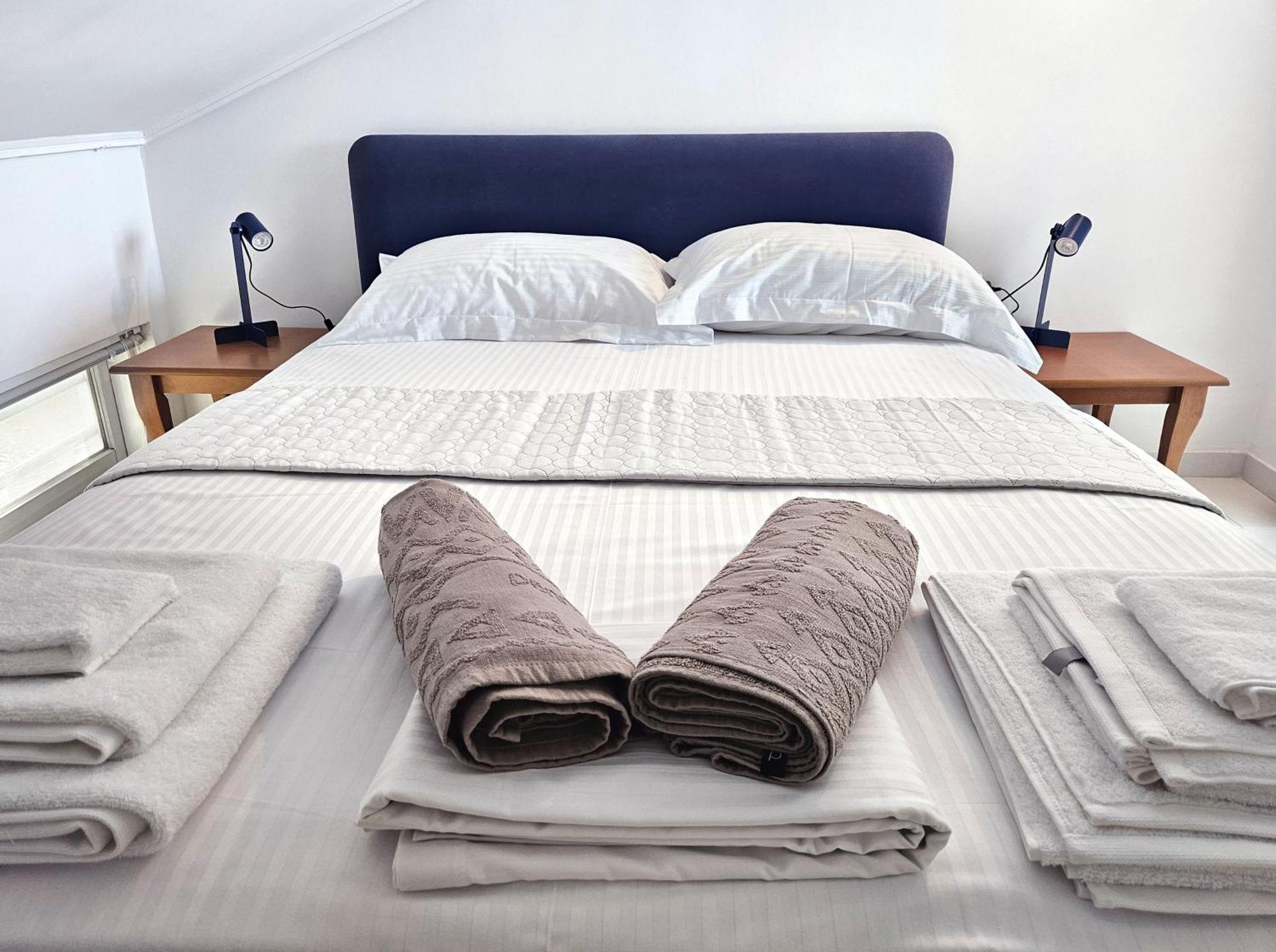 Lagonisi Beach House Kalivia Thorikou 객실 사진